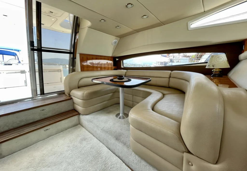 Lady B - Luxury Yacht Charter