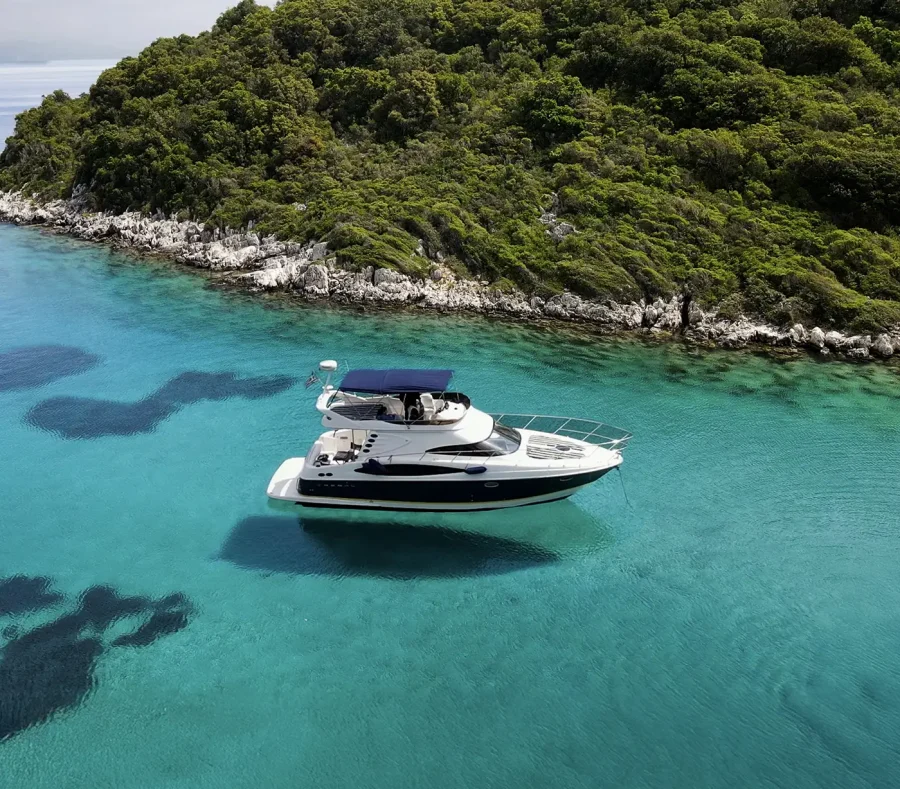 ladybonthesea corfu13