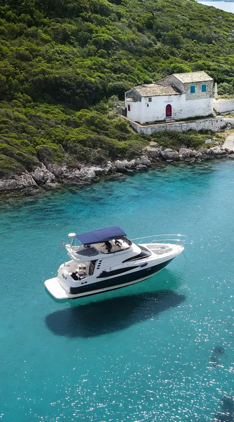 ladybonthesea corfu4