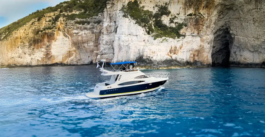ladybonthesea corfu7